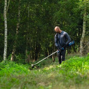 Akku-Rasentrimmer GRT 18V-40