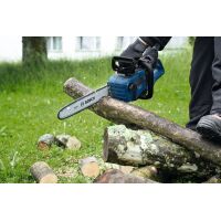 GKE 18V-40 chainsaw