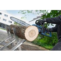 GKE 18V-40 chainsaw