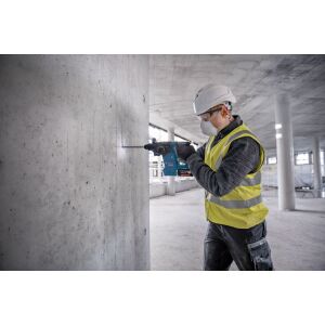 Cordless hammer drill with SDS plus GBH 18V-24 C, 2 x battery GBA 18V 5.0Ah in L-BOXX