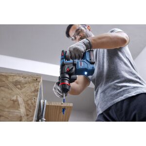 Akku-Bohrhammer mit ONECHUCK GBH 18V-18 X in L-BOXX