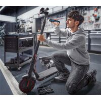 Bosch GO cordless screwdriver in storage case