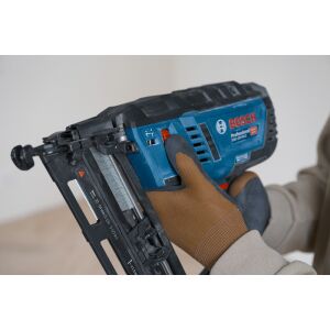 Akku-Holznagler GNH 18V-64-2
