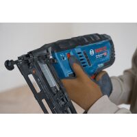 Akku-Holznagler GNH 18V-64-2