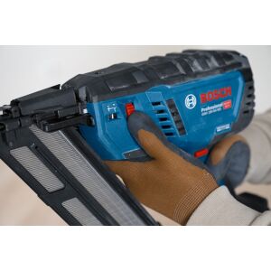 Akku-Holznagler GNH 18V-64 MD